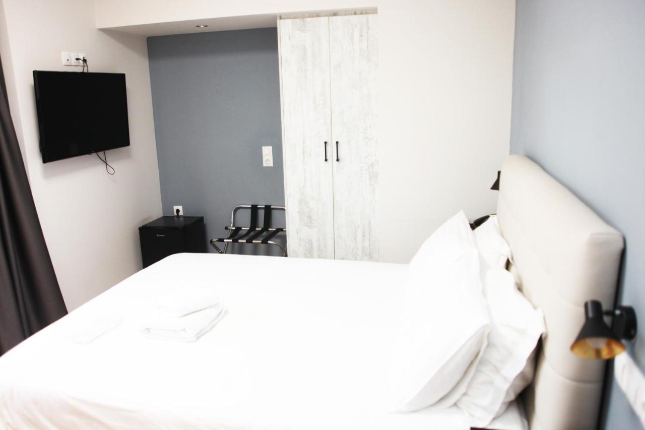 Apollon Filoxenia Hotel Corinth Buitenkant foto