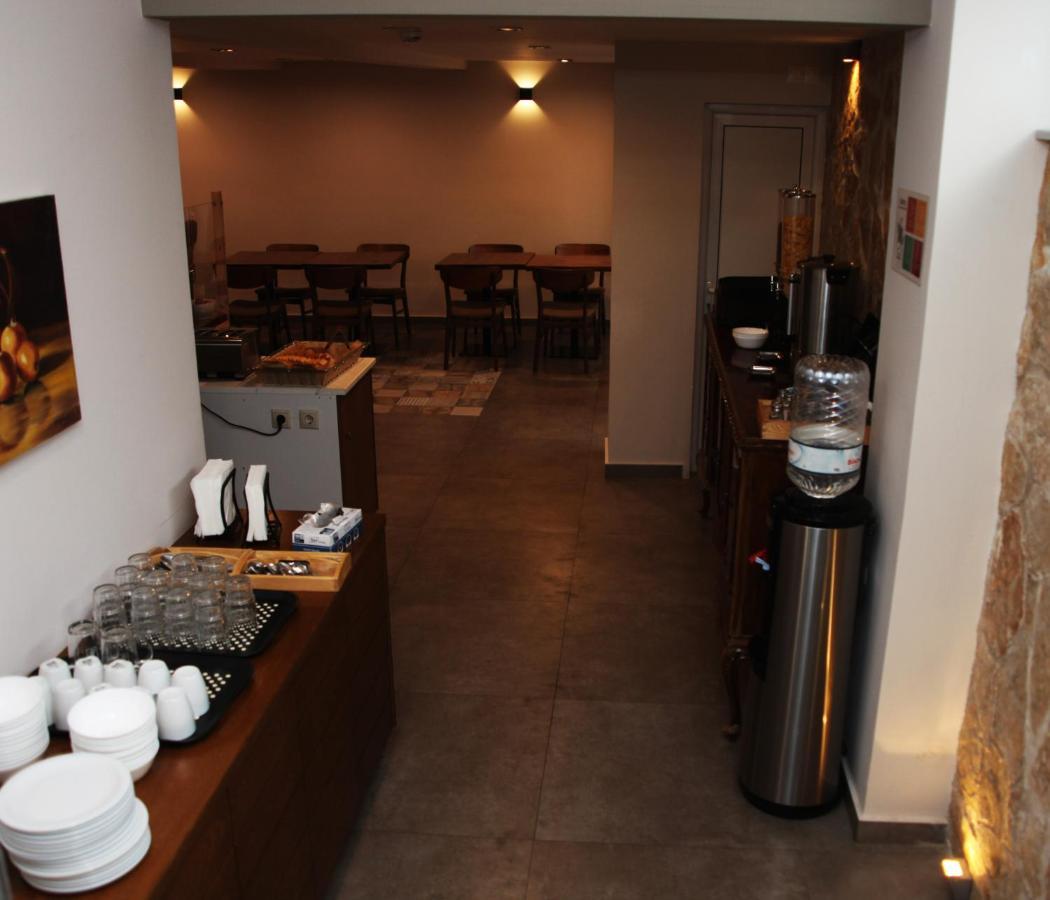 Apollon Filoxenia Hotel Corinth Buitenkant foto