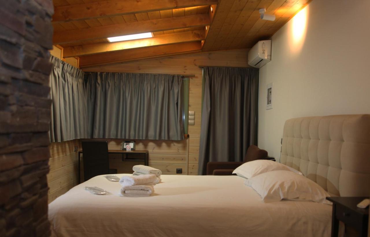 Apollon Filoxenia Hotel Corinth Buitenkant foto