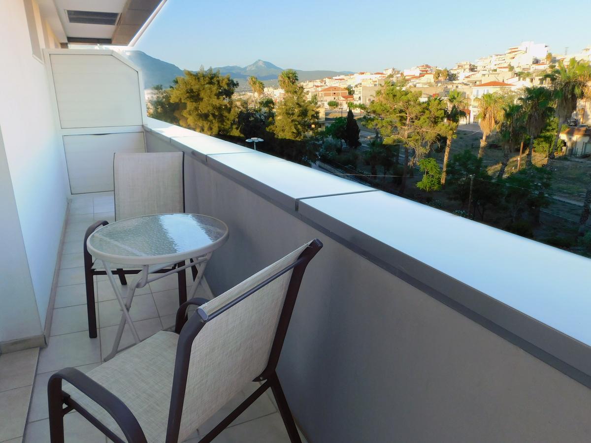 Apollon Filoxenia Hotel Corinth Buitenkant foto